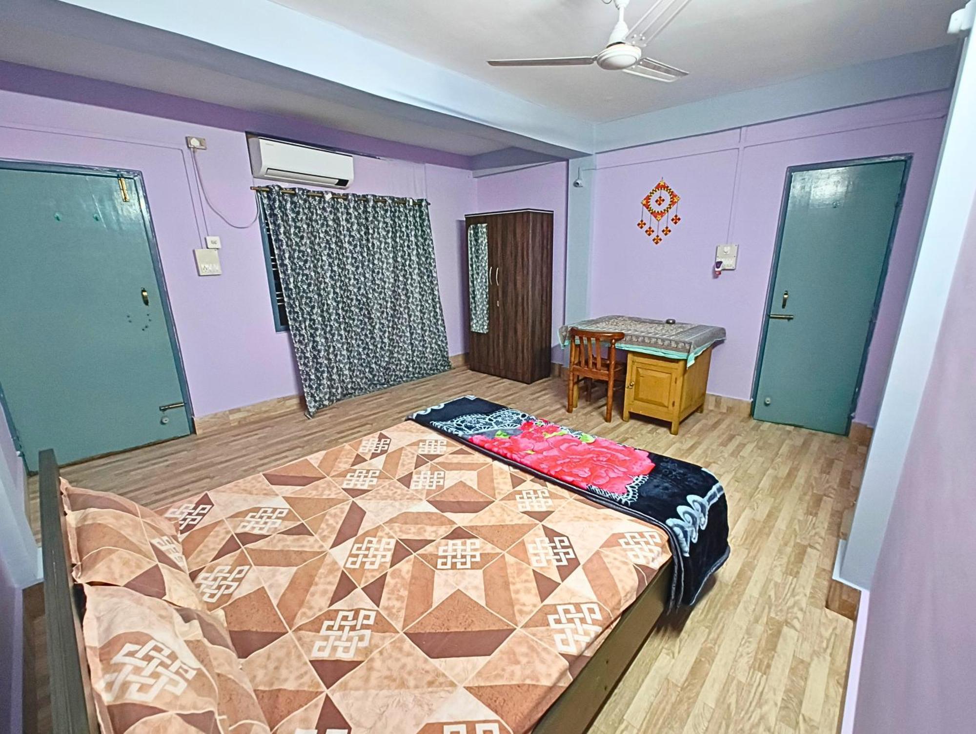 Taj Residency Holiday Homestay -Entire 1Bhk & 2Bhk Private Apartments -Call 767Ooo54Oo Jorhāt Exterior photo